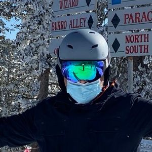 Meet your Posher, Jason